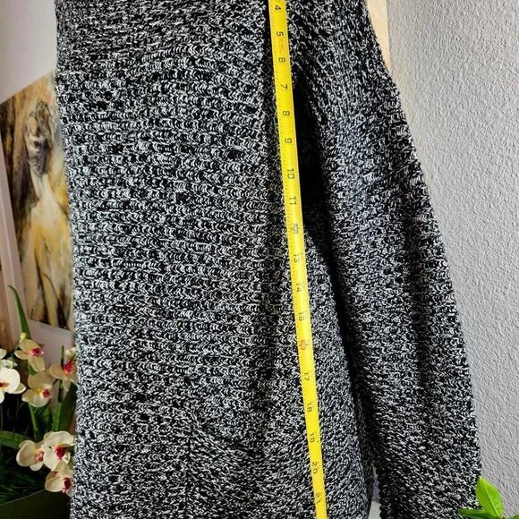 Used: Vince Camuto knitted sweater Size M. Color Gray ,boat neck - Picture 2 of 10